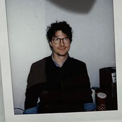 Dr. Simon Ciranka