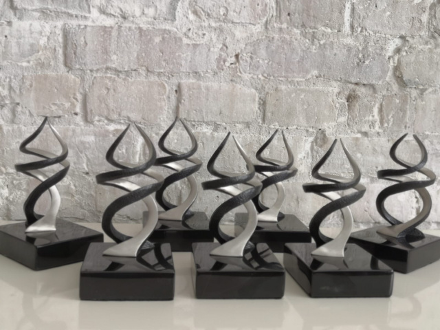 SILBERSALZ Science & Media Awards - Helix