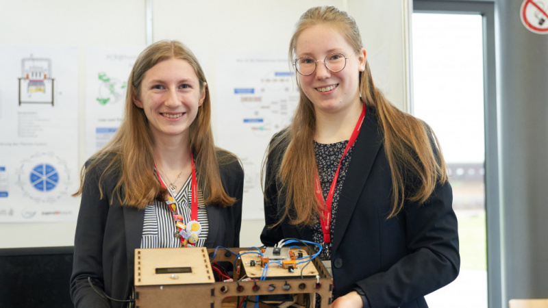 Eleni Stegmaier, Annkatrin Reeh (Jugend forscht)